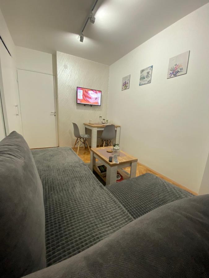 Apartman Bonaca Ni Buitenkant foto